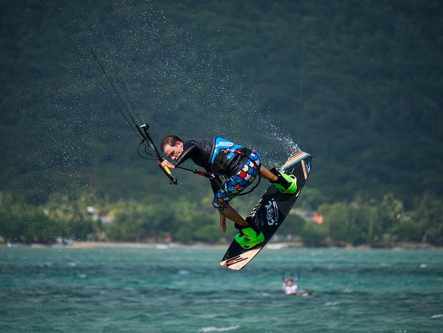 how to kite surf