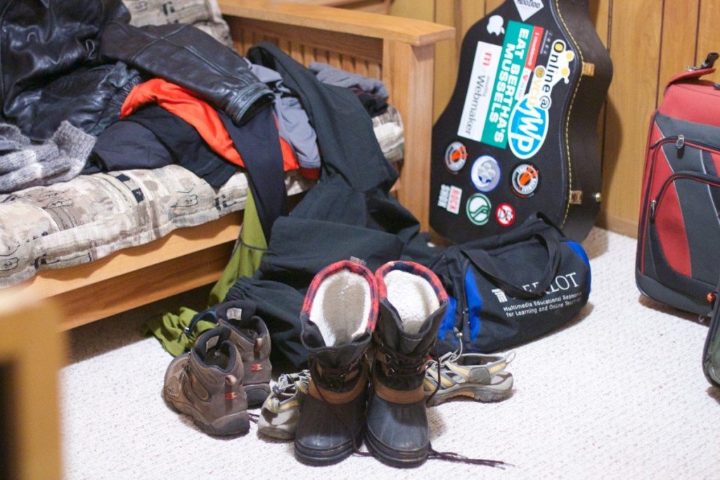 Ski, Snowboarding and Camping – Ultimate Winter Trip Packing List ...
